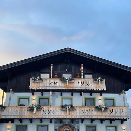 Obermuehlhof Apartmán *